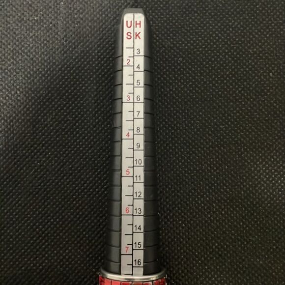 Two beautiful ring with reflective colors in them - Picture 5 of 6